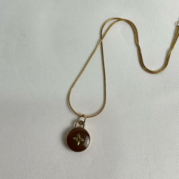 Authentic Louis Vuitton Coffee Brown LV charm necklace - Picture 1 of 7